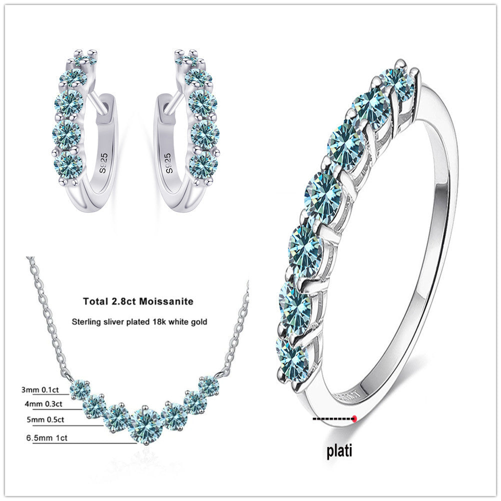 4.5 Karat Moissanite Set. 925 Silver Jewelry
