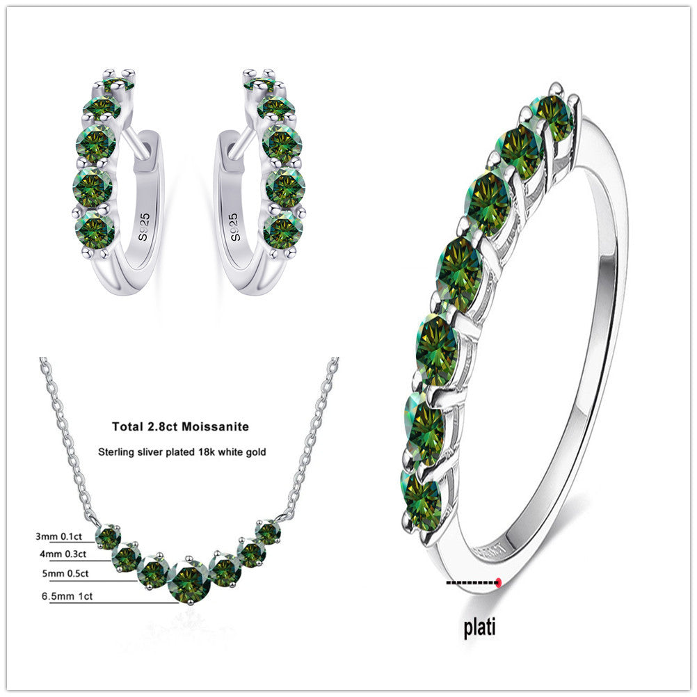 4.5 Karat Moissanite Set. 925 Silver Jewelry